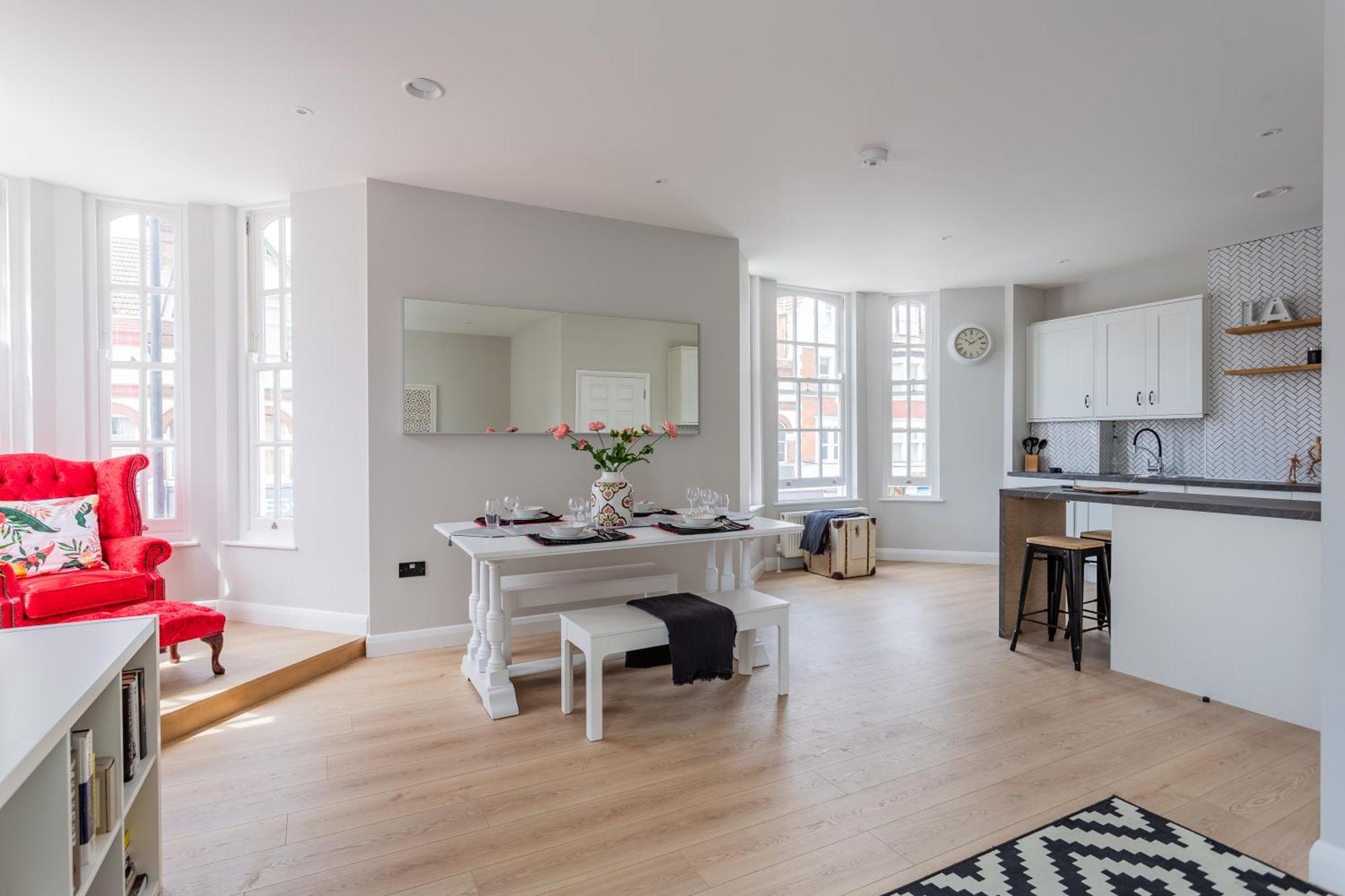 2 Bedroom Apartments With Sofa Bed In Southend 外观 照片