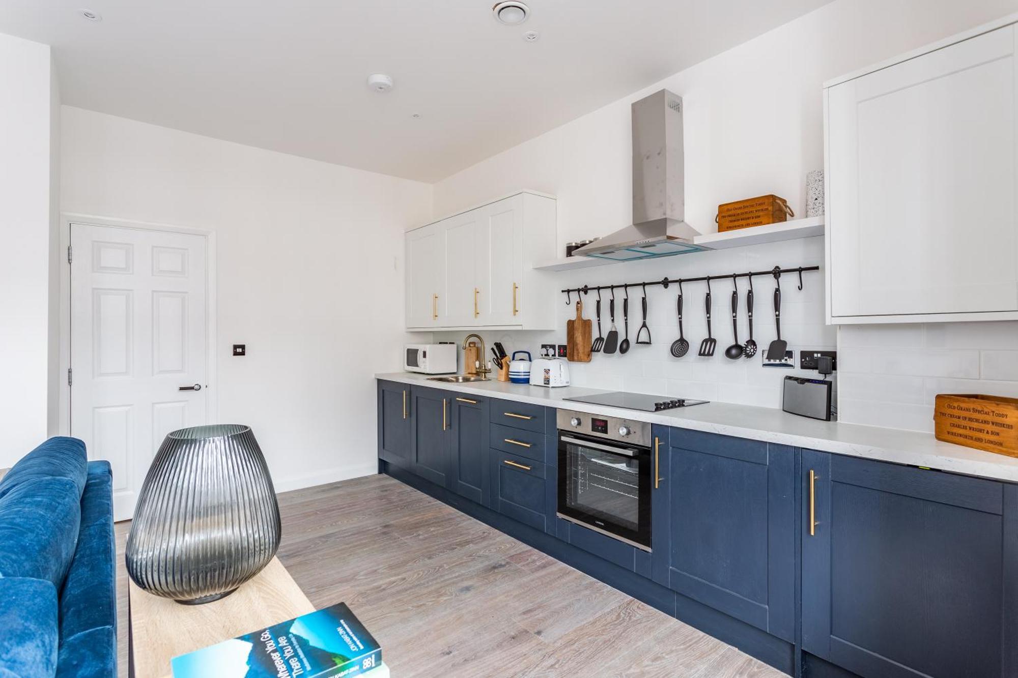2 Bedroom Apartments With Sofa Bed In Southend 外观 照片